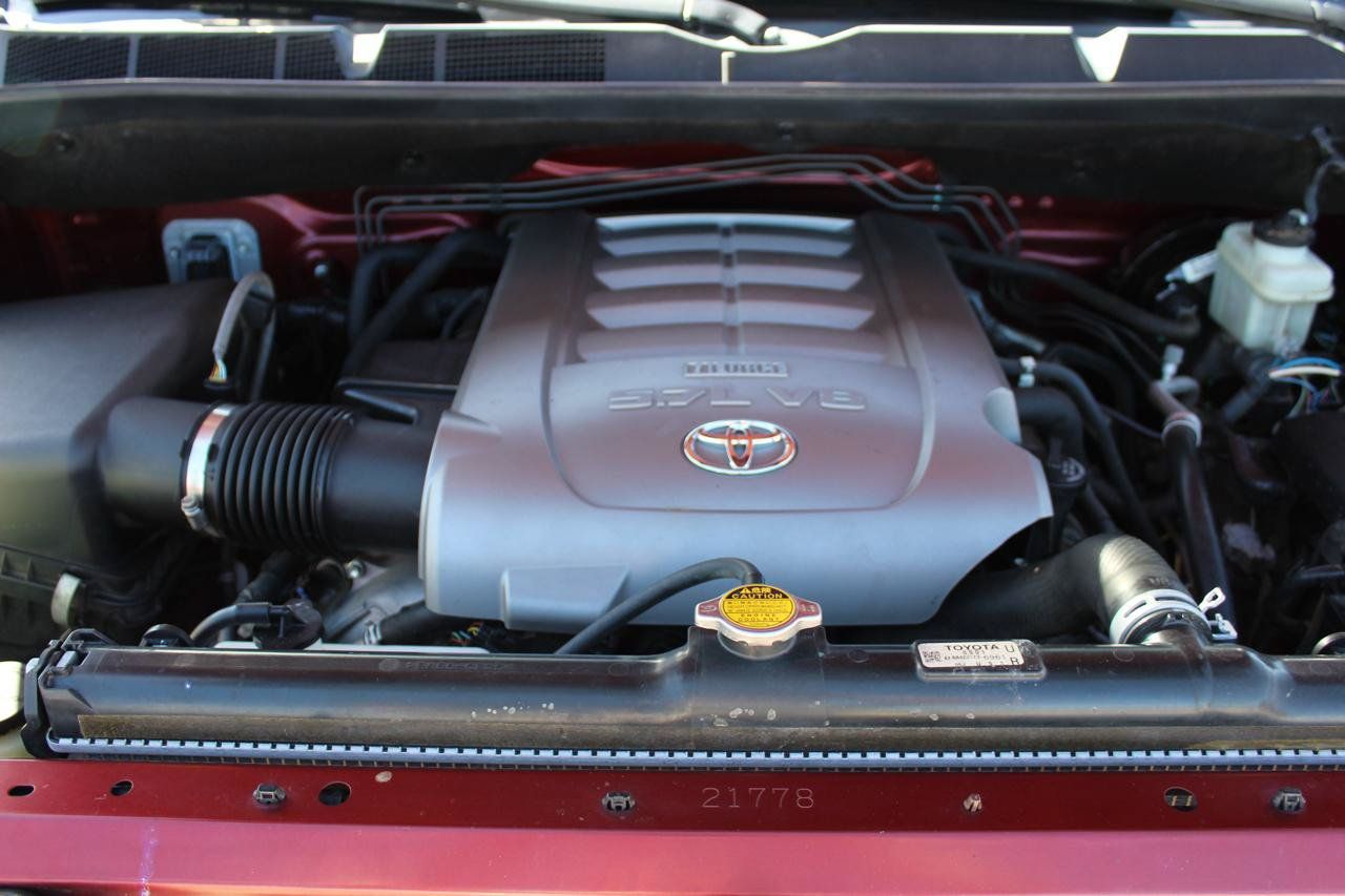 Used 2007 Toyota Tundra Limited w/ Preferred Accessory Pkg AWD/4WD image 26