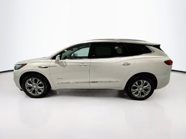 Used 2021 Buick Enclave Avenir w/ Avenir Technology Package AWD/4WD image 4