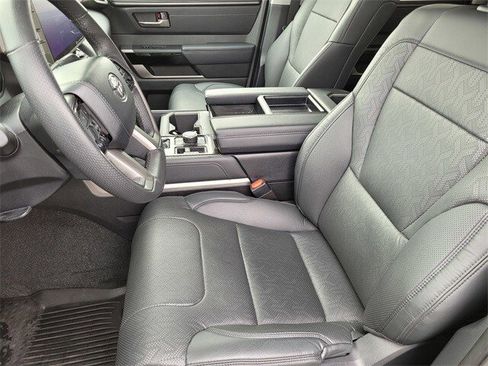 Used 2024 Toyota Tundra Limited image 15