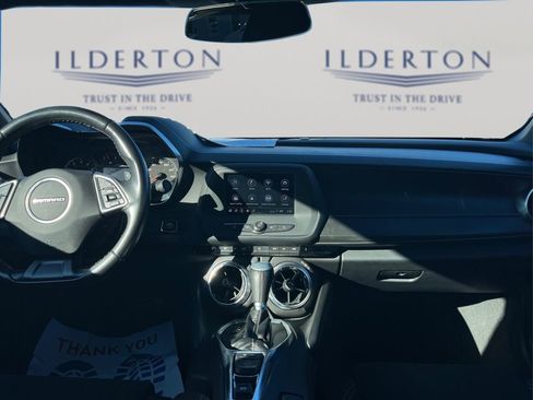 Used 2022 Chevrolet Camaro LT image 13