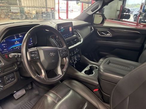 Used 2022 Chevrolet Tahoe RST w/ Sport Performance Package image 15