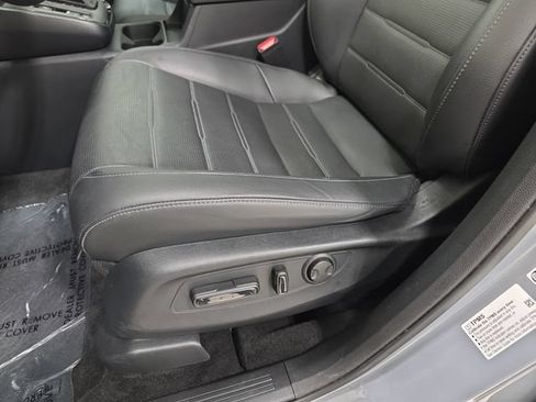 Used 2024 Honda CR-V EX-L image 29