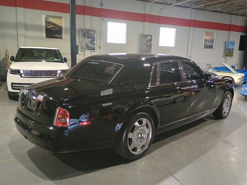 Used 2009 Rolls-Royce Phantom Sedan RWD image 6