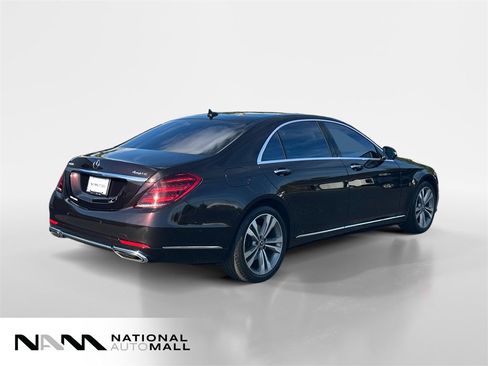 Used 2018 Mercedes-Benz S 560 4MATIC Sedan image 5