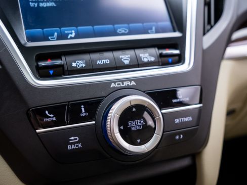Used 2020 Acura MDX SH-AWD image 26