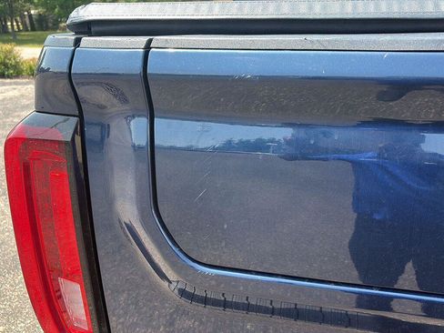 Used 2022 GMC Sierra 3500 AT4 w/ AT4 Premium Plus Package AWD/4WD image 6
