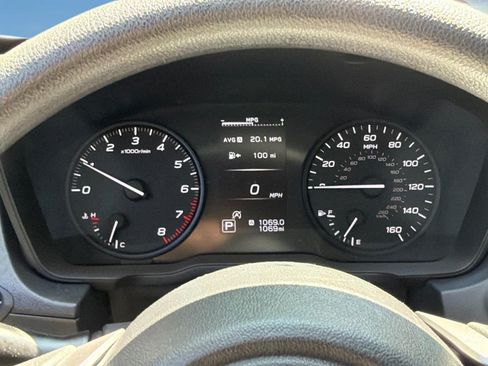 Used 2025 Subaru Impreza 2.0i AWD/4WD image 17