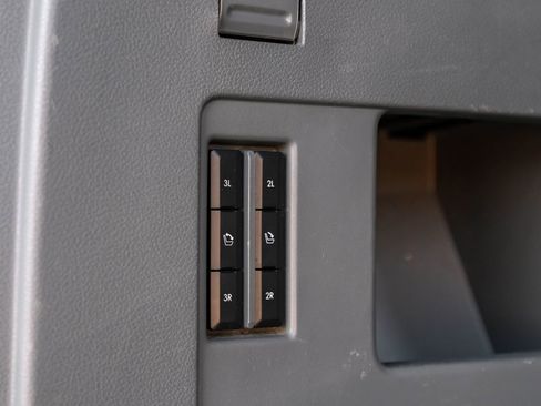 Used 2018 Lincoln Navigator Reserve w/ Technology Package image 70