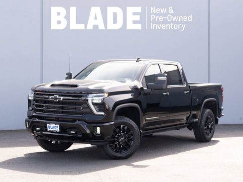 New 2026 Chevrolet Silverado 3500 High Country w/ High Country Premium Package AWD/4WD image 1