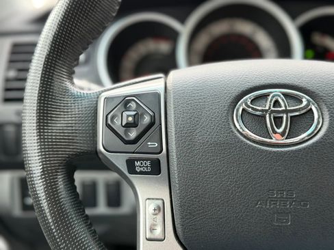 Used 2015 Toyota Tacoma Pickup 4D 6 ft w/ Convenience Package image 27