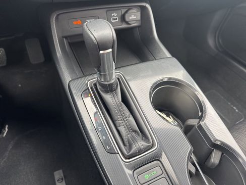 Certified 2023 Honda Civic EX image 33