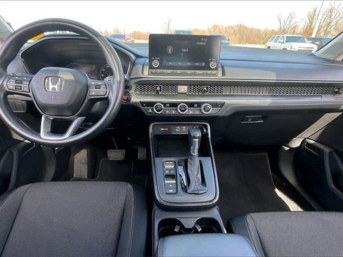 Used 2025 Honda CR-V EX image 7