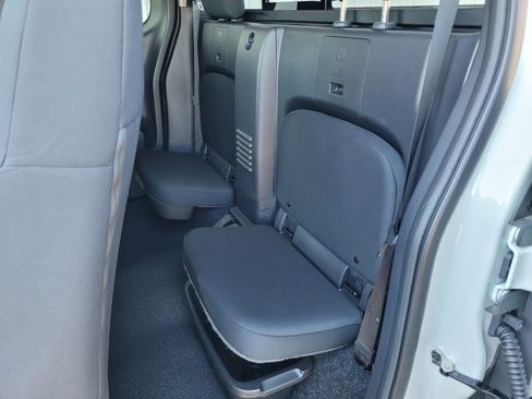 New 2026 Nissan Frontier S w/ Tow Package RWD image 7