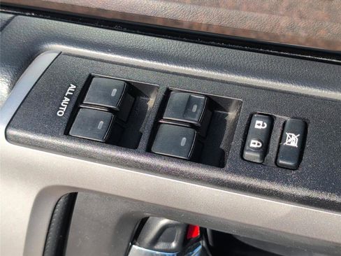 Used 2022 Toyota 4Runner Limited image 30