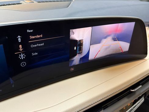 Certified 2025 Cadillac XT4 Premium Luxury image 30