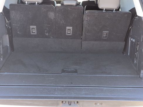 Certified 2025 Ford Expedition Platinum image 6