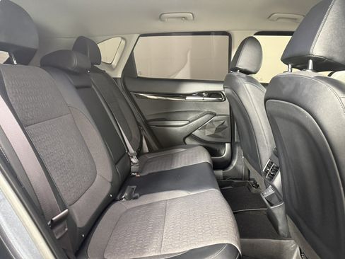 Used 2025 Kia Seltos S AWD/4WD image 13