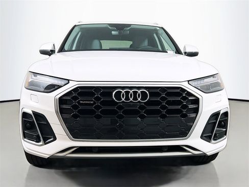 Used 2022 Audi Q5 2.0T Prestige image 2