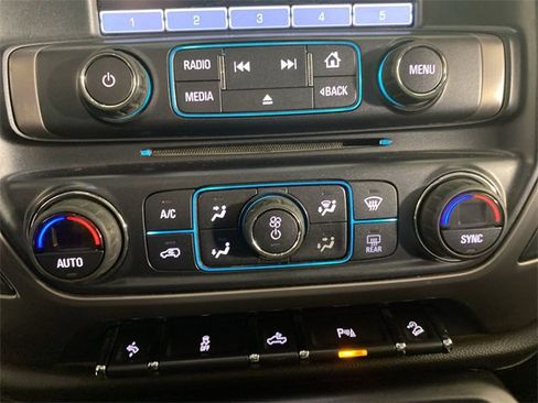 Used 2017 GMC Sierra 2500 SLT w/ All Terrain X HD Package image 33