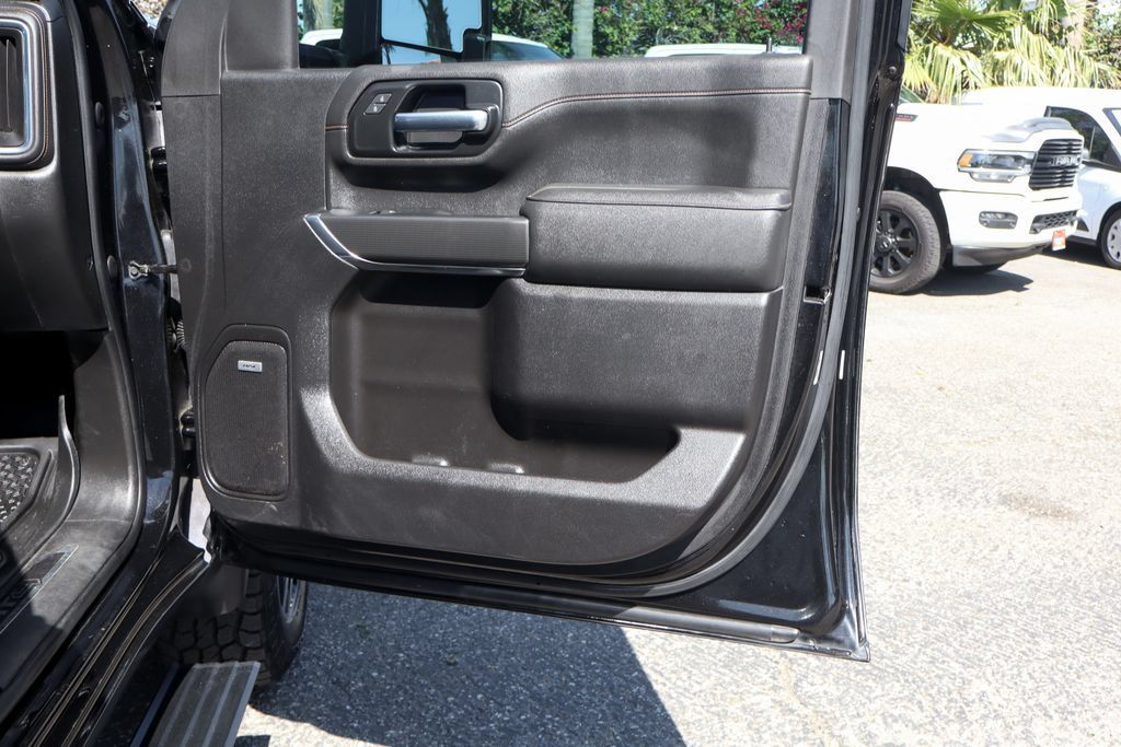 Used 2023 GMC Sierra 2500 AT4 w/ AT4 Preferred Package AWD/4WD image 49