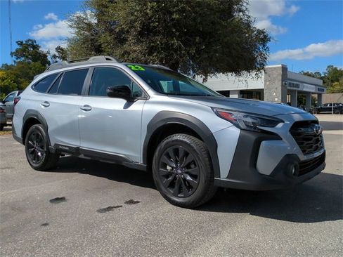 Used 2023 Subaru Outback Onyx Edition XT image 2