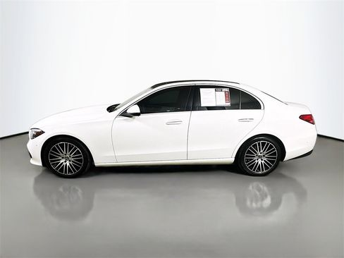 Used 2022 Mercedes-Benz C 300 4MATIC Sedan w/ Pinnacle Trim Package image 5
