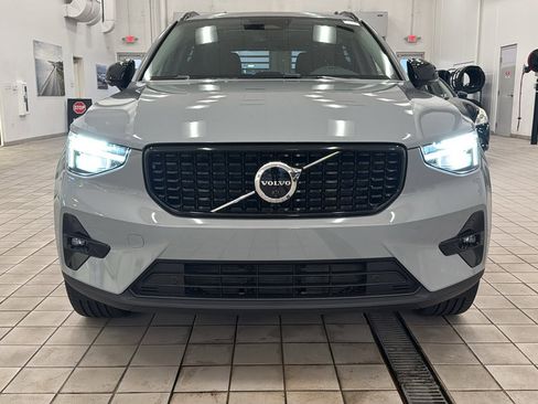 Used 2026 Volvo XC40 B5 Plus w/ Protection Package Premier image 10