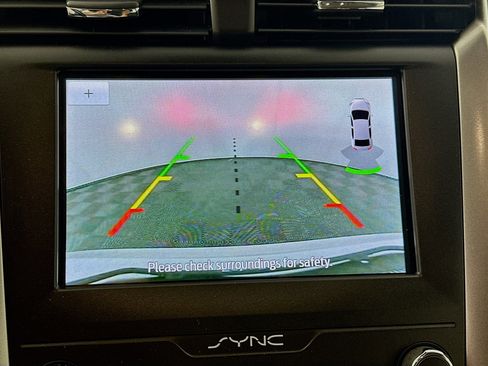 Used 2019 Ford Fusion SE image 22