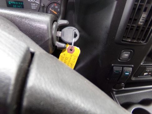 Used 2007 GMC Savana 3500 image 78