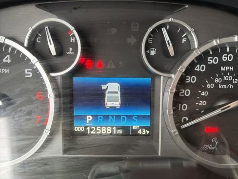 Used 2017 Toyota Tundra Limited image 55