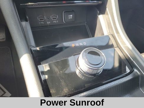 New 2025 Jeep Grand Cherokee L Altitude image 8