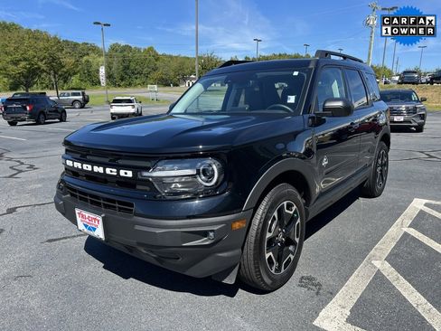Used 2023 Ford Bronco Sport Outer Banks w/ Tech Package image 4