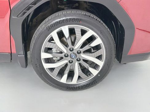 Used 2025 Subaru Forester Touring AWD/4WD image 35