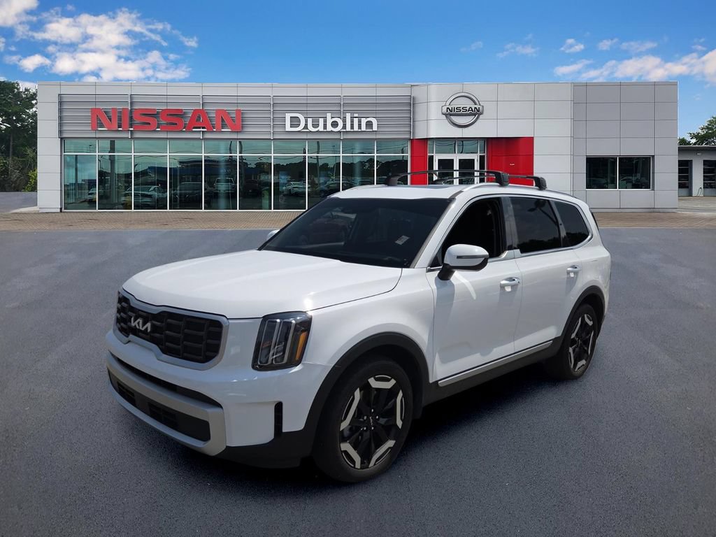 Used 2025 Kia Telluride S FWD image 1