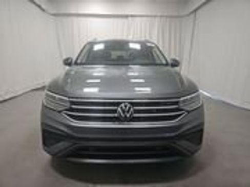 Used 2024 Volkswagen Tiguan S image 29