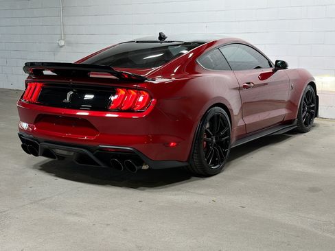 Used 2020 Ford Mustang Shelby GT500 w/ Technology Package RWD image 6