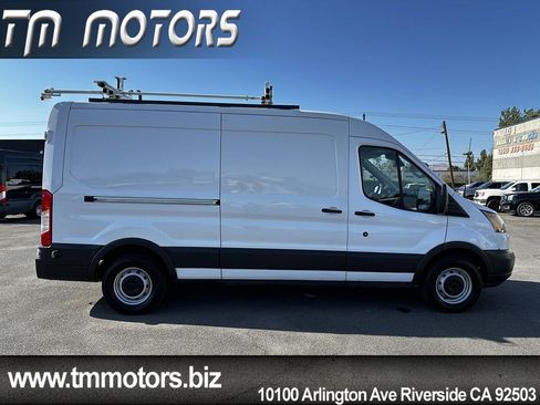 Used 2018 Ford Transit 150 148 Medium Roof RWD image 17