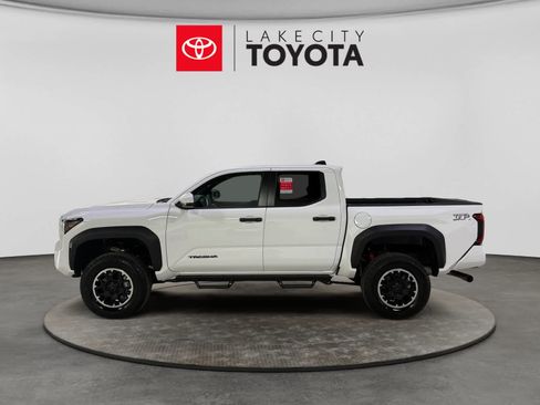 New 2026 Toyota Tacoma TRD Off-Road AWD/4WD image 3