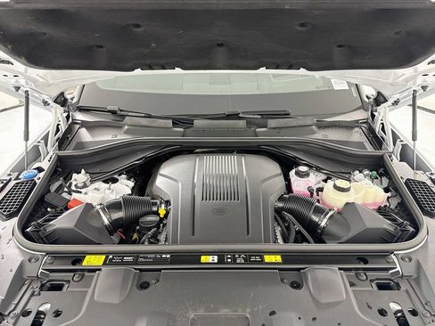 New 2026 Land Rover Range Rover SE AWD/4WD image 31