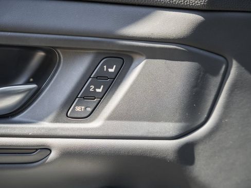 Used 2025 Honda Accord EX-L image 40