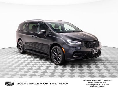 Used 2021 Chrysler Pacifica Touring-L w/ S Appearance Package