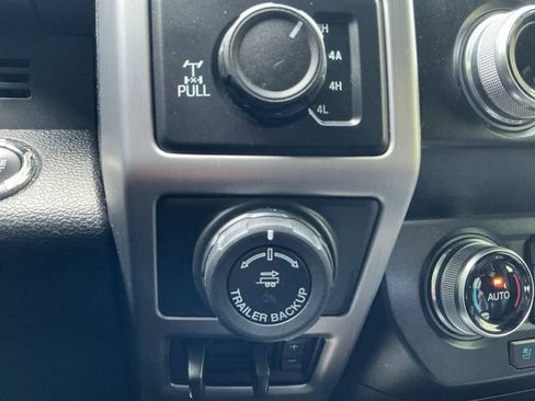 Used 2019 Ford F150 Platinum w/ Equipment Group 701A Luxury AWD/4WD image 28