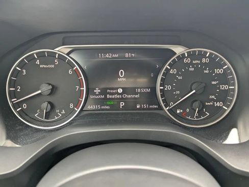 Certified 2021 Nissan Rogue SV FWD image 23