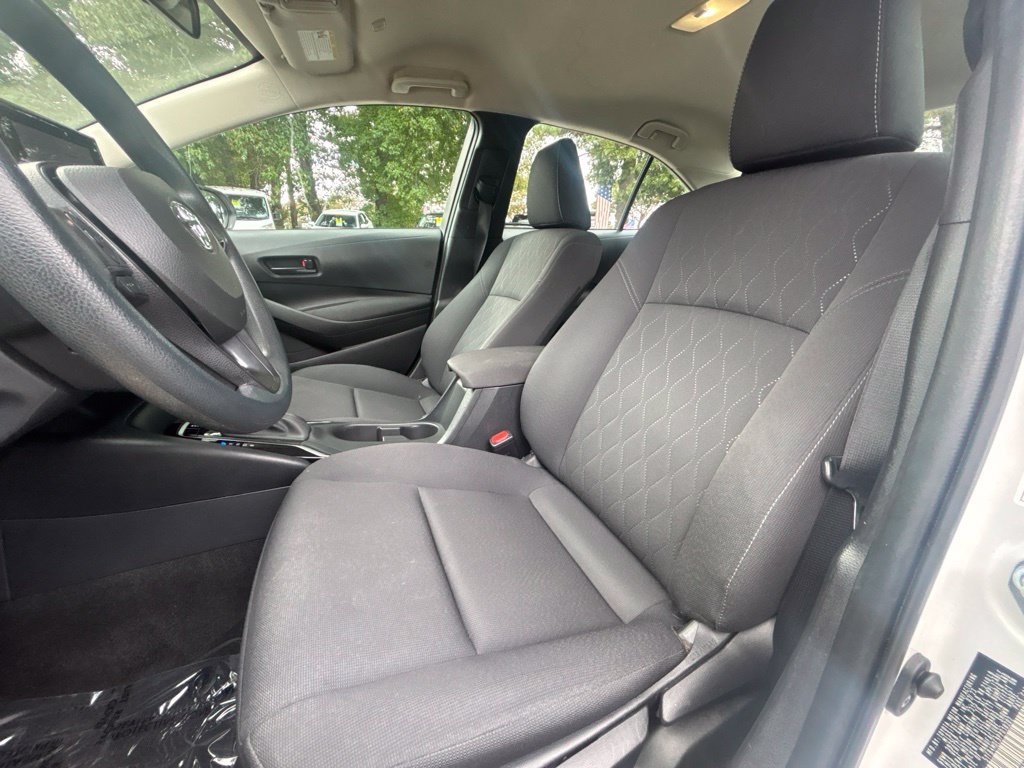 Used 2023 Toyota Corolla LE FWD image 14