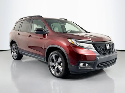 Certified 2021 Honda Passport Touring image 3