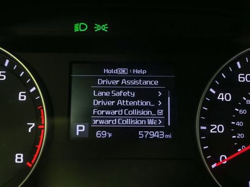 Used 2020 Kia Forte LXS FWD image 28