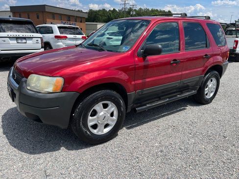 Used 2004 Ford Escape XLT AWD/4WD image 2