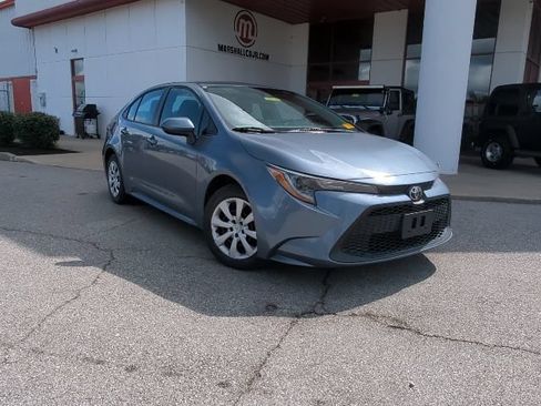 Used 2022 Toyota Corolla LE FWD image 15