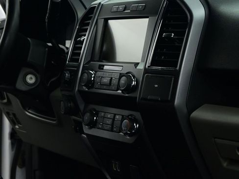 Used 2019 Ford F150 XLT w/ Equipment Group 301A Mid image 21