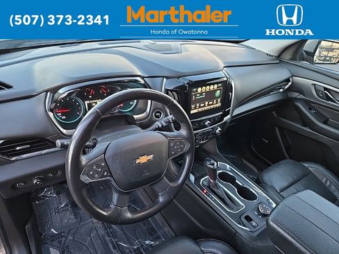Used 2018 Chevrolet Traverse Premier image 11